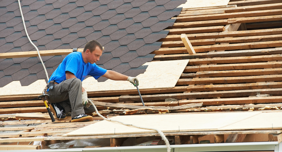 img - Does Homeowners Insurance Pay for a New Roof