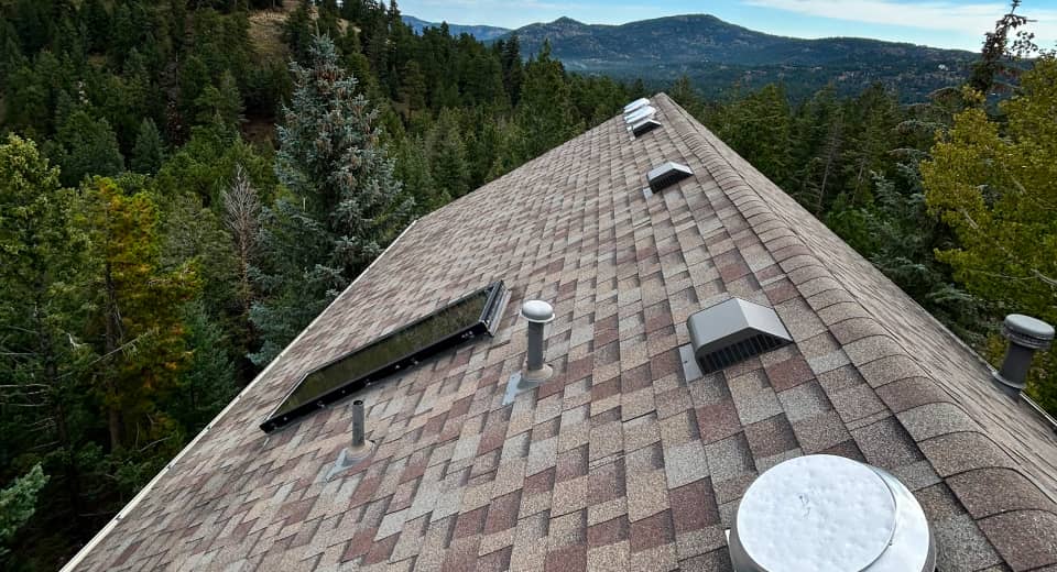 img - mountain_roof_view